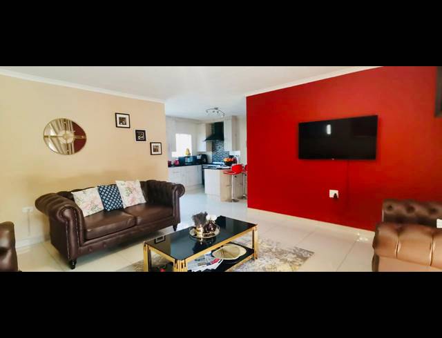 3 BEDROOM HOUSE FOR SALE IN DALPARK EXT 1